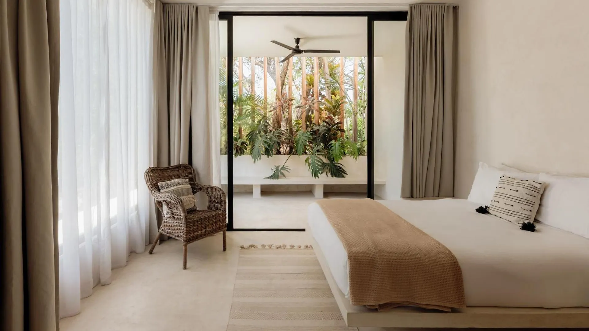 Hacienda 21 - Villa 10 Rooms 6 Pools Gym And Yoga Tulum 0*,  Mexiko