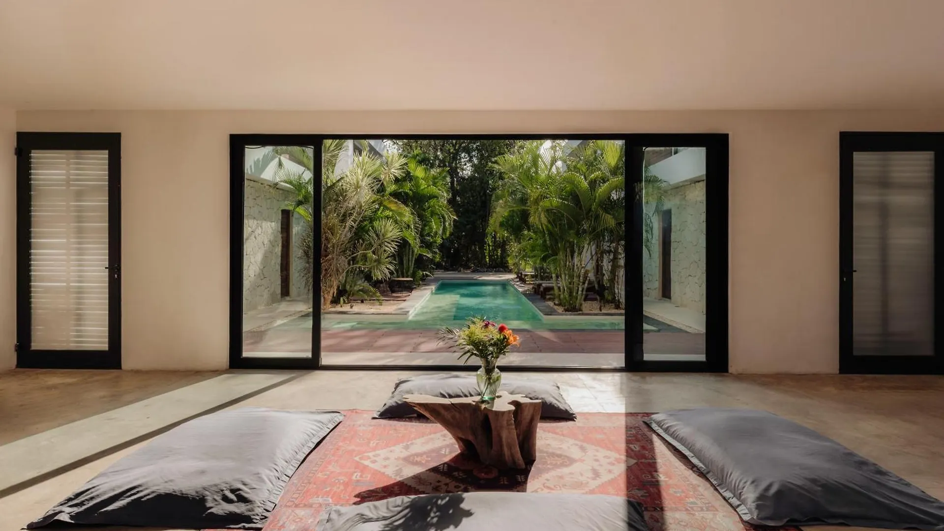 Ferienhaus Hacienda 21 - Villa 10 Rooms 6 Pools Gym And Yoga Tulum